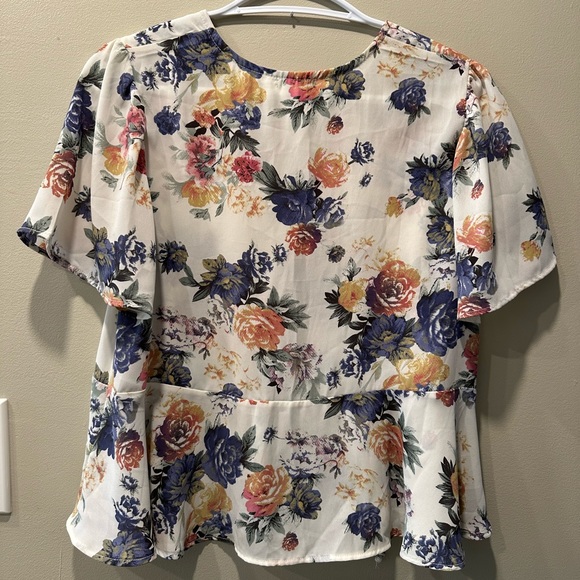 Floral Crop Kimchi Blue - Picture 2 of 3